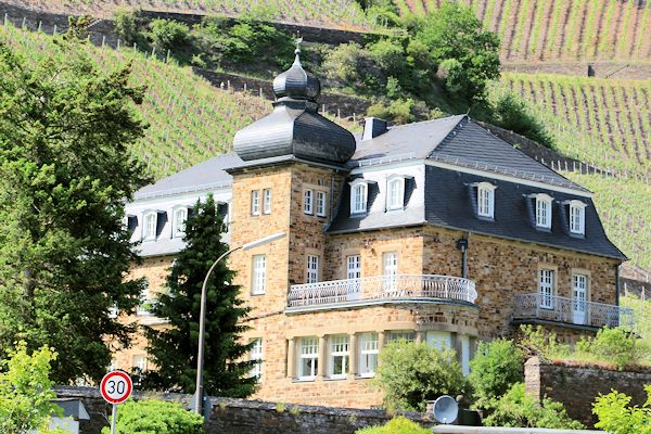Marienthal an der Ahr mit ehem. Regierungsbunker