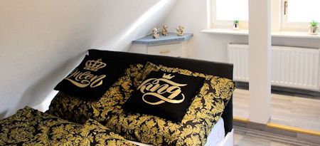 Thronzimmer Wohn-/Schlafbereich